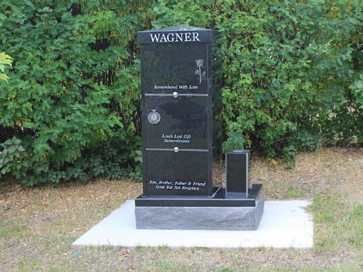 Private Estate and Bench Columbaria